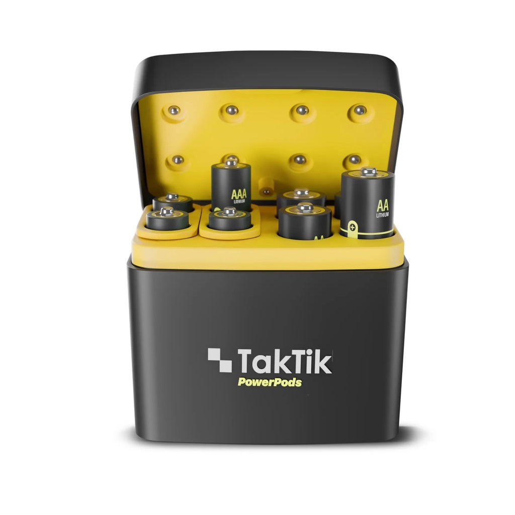 بطاريات ليثيوم AA و AAA قابلة لإعادة الشحن من Taktik PowerPods مع علبة شحن مغناطيسية USB-C